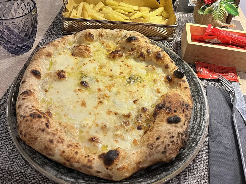 Cinco Queijos